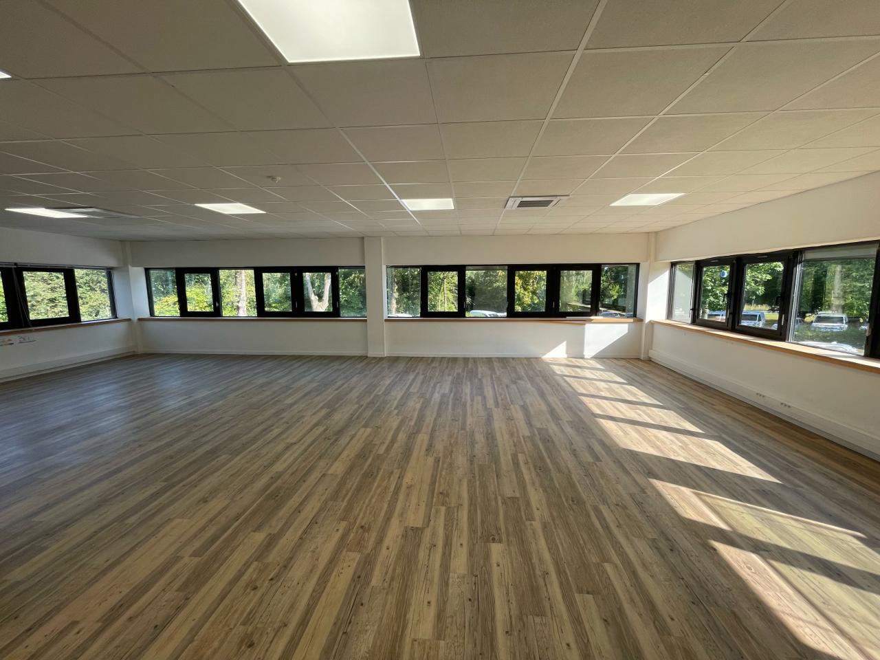 Bureau Nantes 180m² Location bureau Nantes Loire-Atlantique OLBUR2425262 1